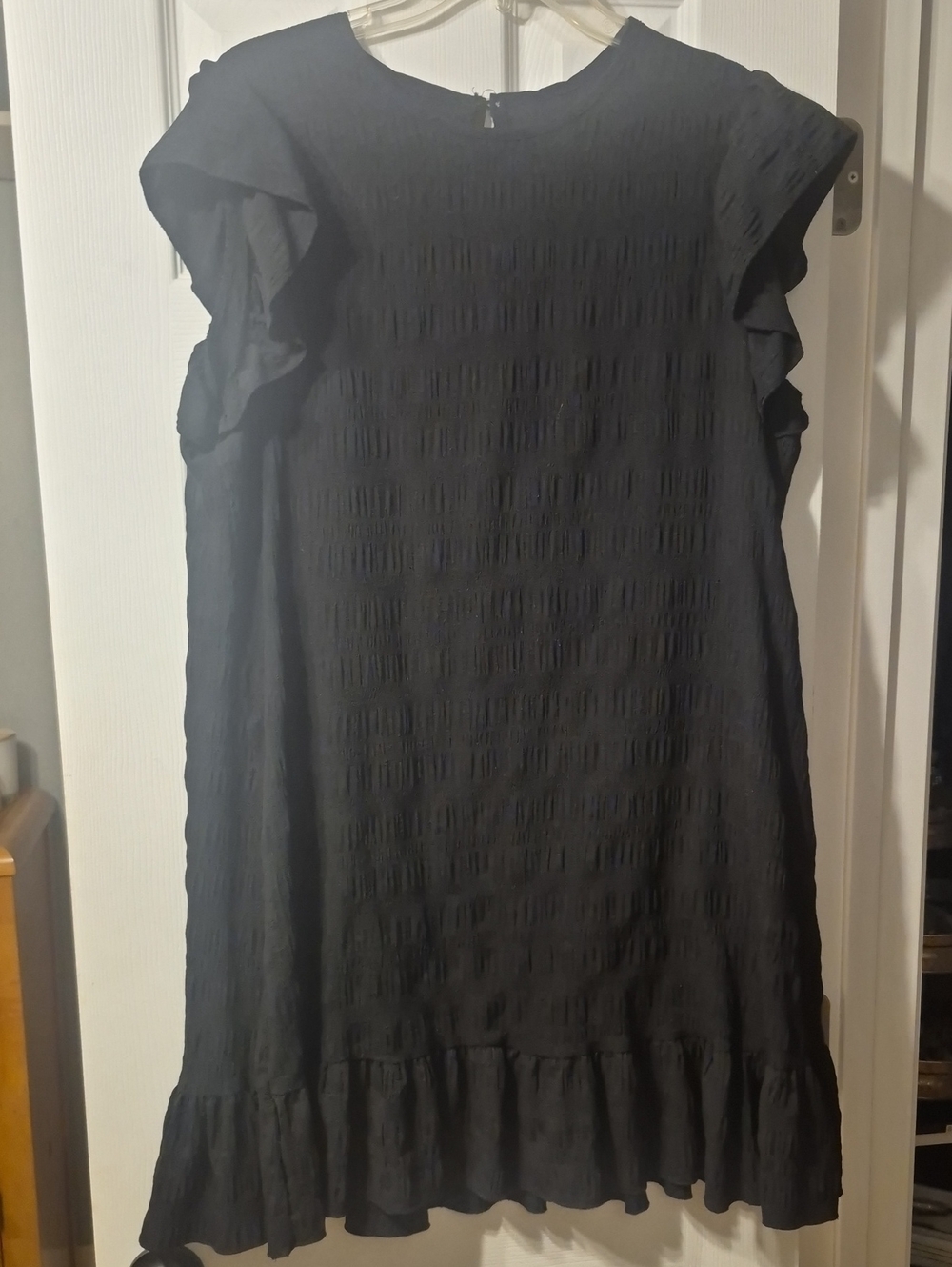 SHEIN Black Ruffle Sleeve Textured Mini Dress